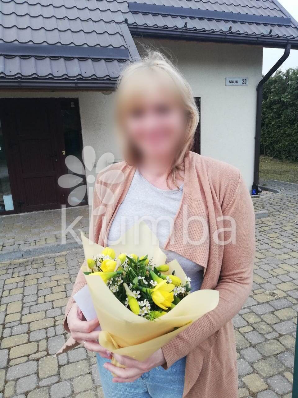 Deliver flowers to Katlakalns (daffodil)